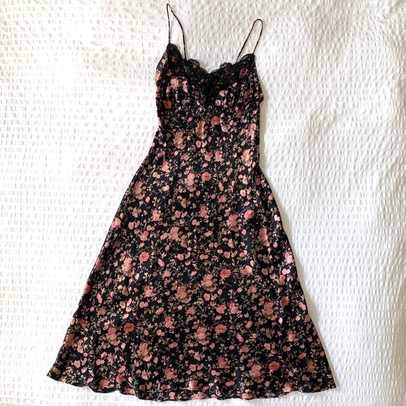 VTG 90s Y2K Betsy Johnson Silk Slip Dress Black Floral XS - Picture 13 of 15